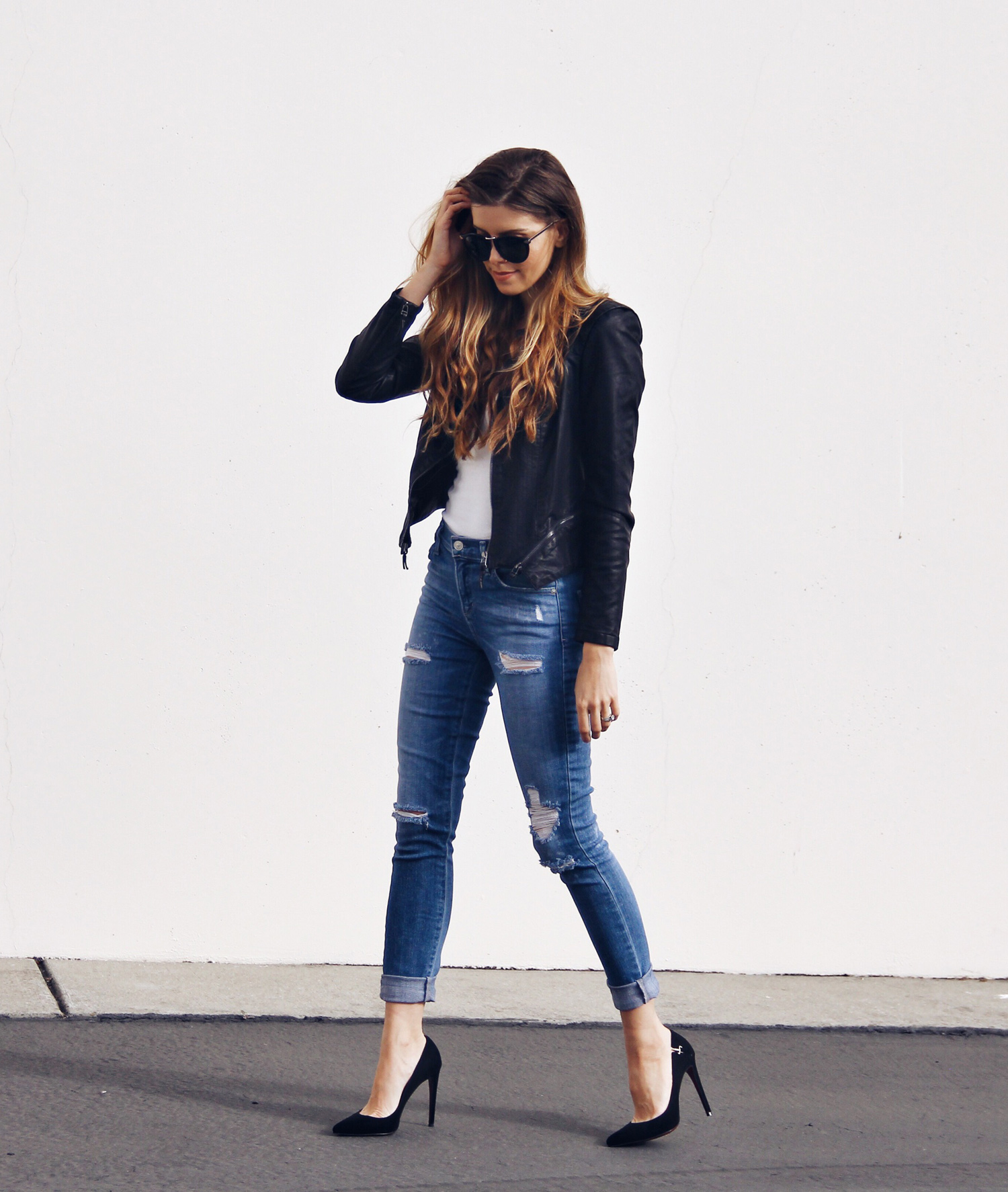 jeans with black heels